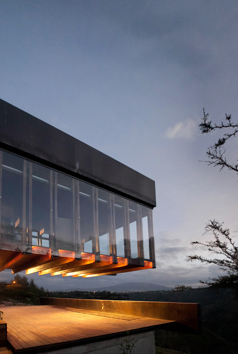 Illustration for article titled Add this spectacular house to your list of dream homes